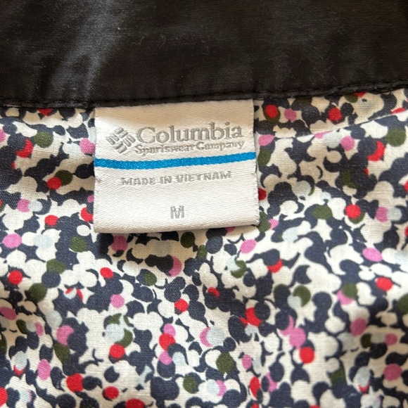 🖤 Columbia Black Lightweight Vest - Picture 8 of 8